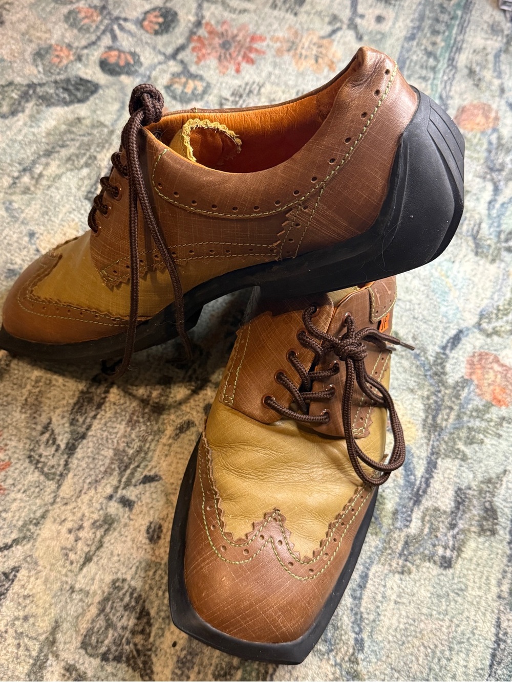 John Fluevog Charles Men's Two-Tone Brown Leather Wingtip Oxfords - size 12